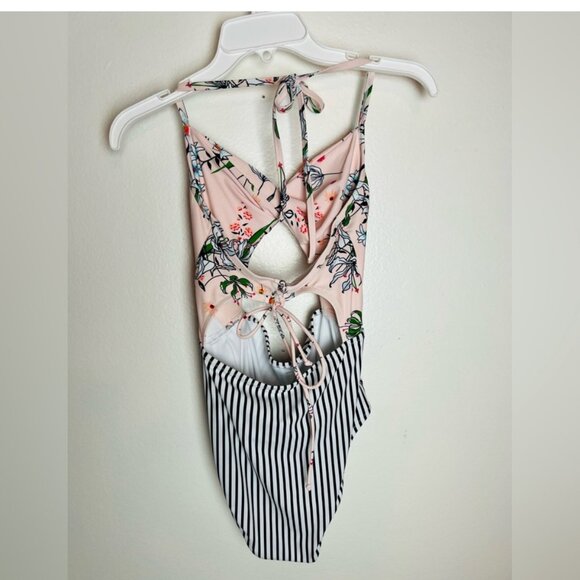 NWOT Cupshe Pink Floral Twist Front Striped Halter One Piece Cutout Swimsuit, M - Picture 10 of 14